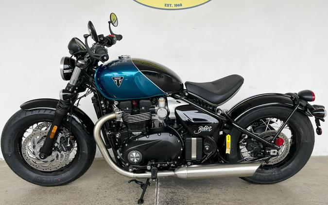 2026 Triumph BONNEVILLE BOBBER