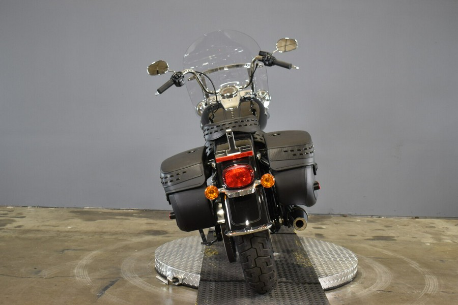 2024 Harley-Davidson Heritage Classic FLHCS