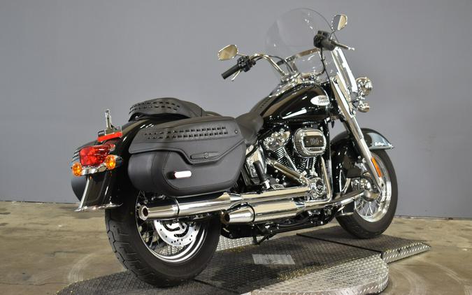 2024 Harley-Davidson Heritage Classic FLHCS