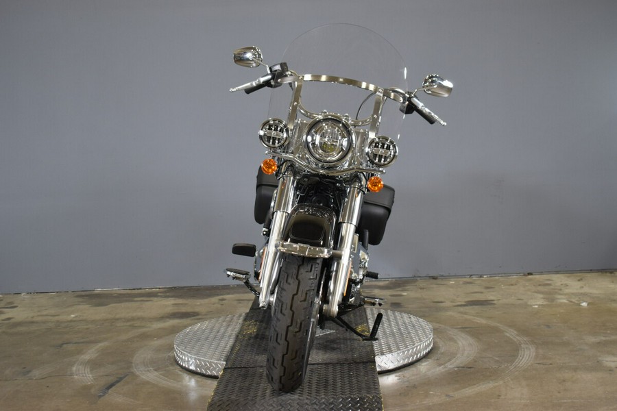 2024 Harley-Davidson Heritage Classic FLHCS