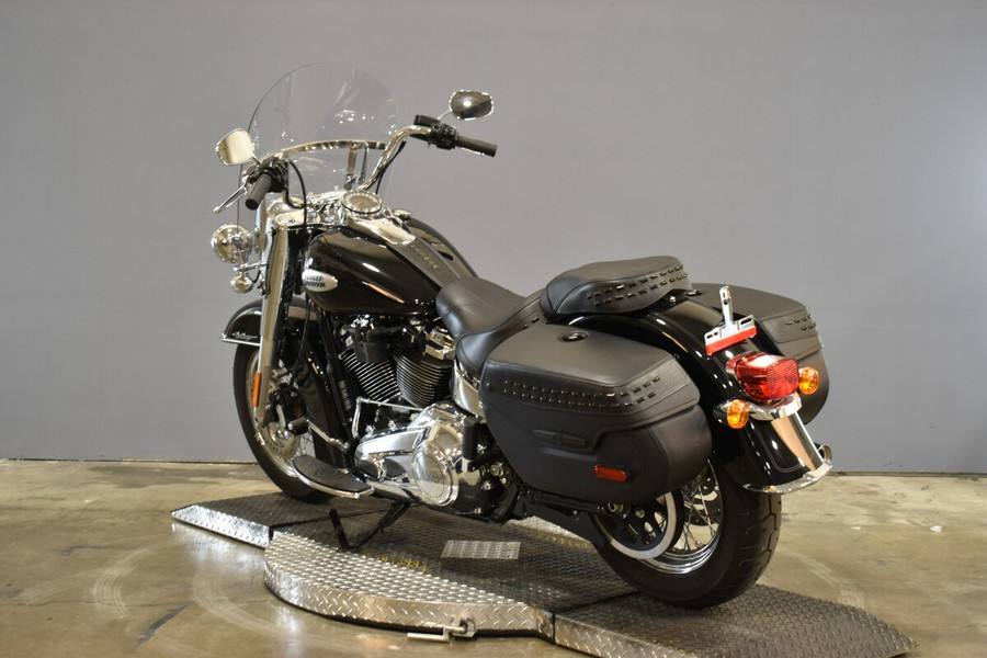 2024 Harley-Davidson Heritage Classic FLHCS