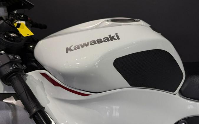 2025 Kawasaki Ninja ZX-6R