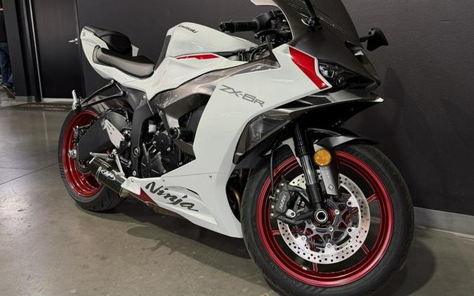 2025 Kawasaki Ninja ZX-6R