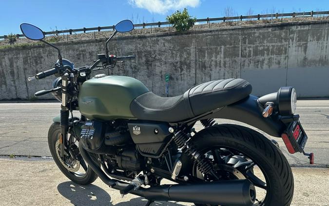 2024 Moto Guzzi V7 Stone