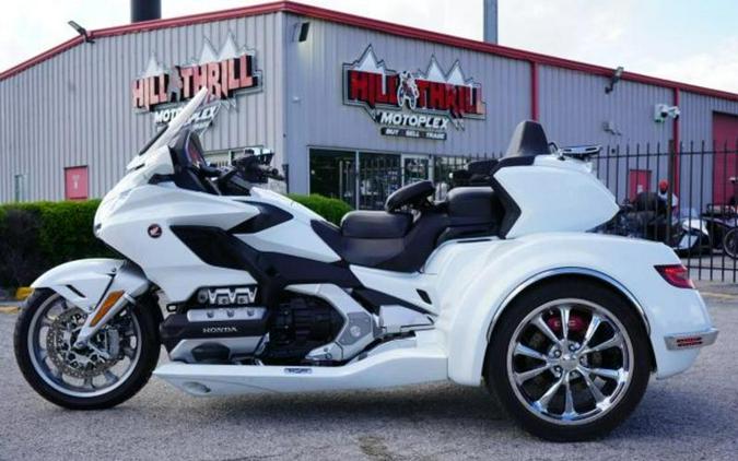 2018 Honda® GL1800D Goldwing Tour DCT (TRIKE)