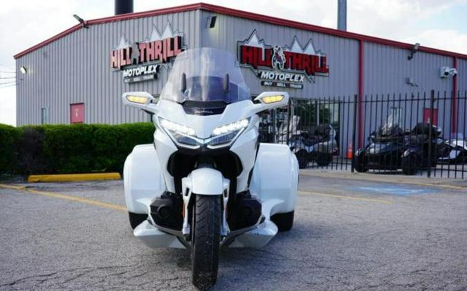 2018 Honda® GL1800D Goldwing Tour DCT (TRIKE)