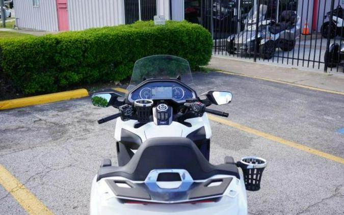 2018 Honda® GL1800D Goldwing Tour DCT (TRIKE)