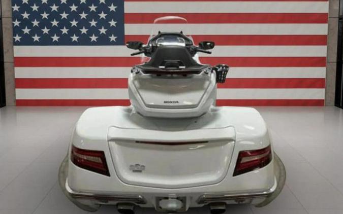 2018 Honda® GL1800D Goldwing Tour DCT (TRIKE)