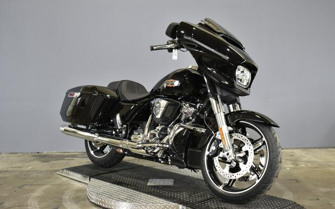 2025 Harley-Davidson Street Glide FLHX