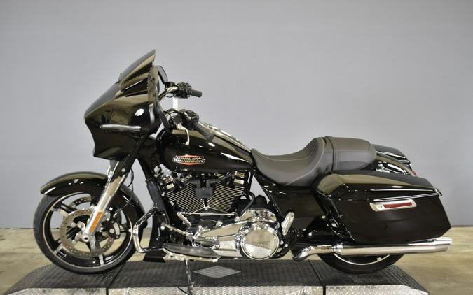 2025 Harley-Davidson Street Glide FLHX