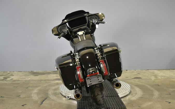 2025 Harley-Davidson Street Glide FLHX