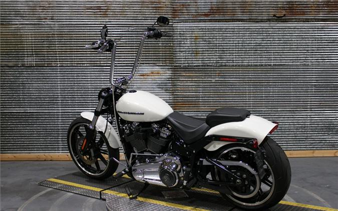 2019 Harley-Davidson Breakout