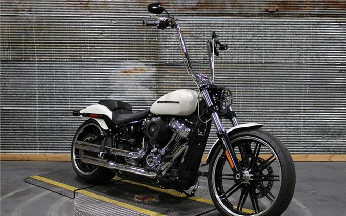 2019 Harley-Davidson Breakout