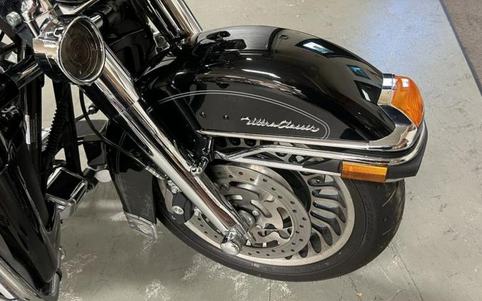 2010 Harley-Davidson FLHTCU - Ultra Classic Electra Glide