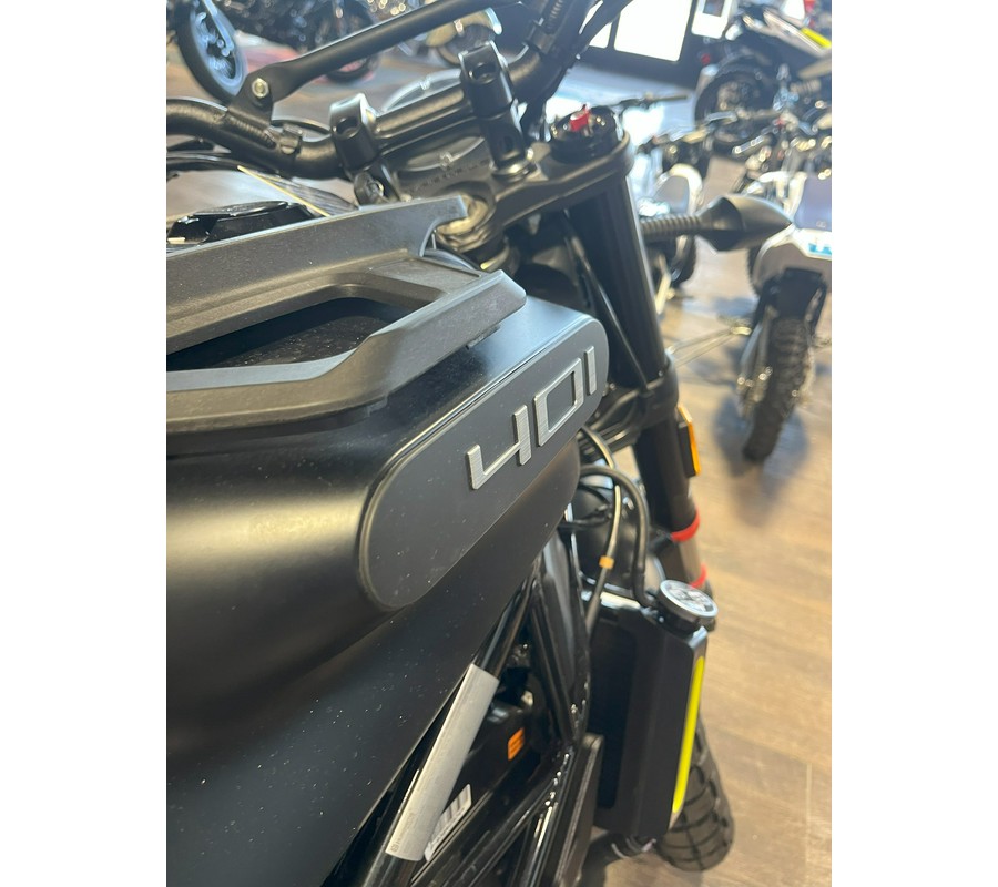 2023 Husqvarna SVARTPILEN 401 - 3603