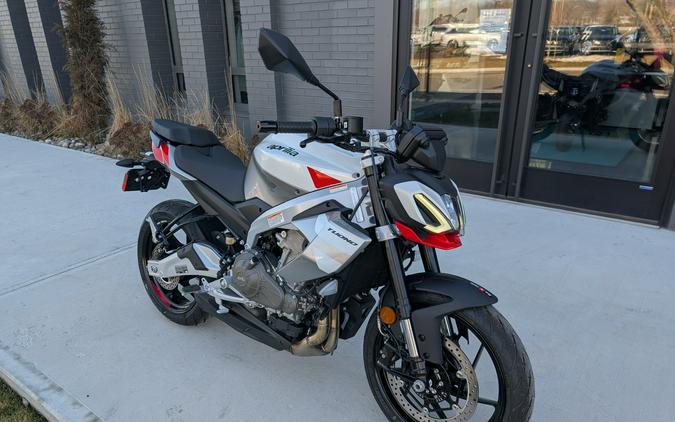 2026 Aprilia Tuono 457