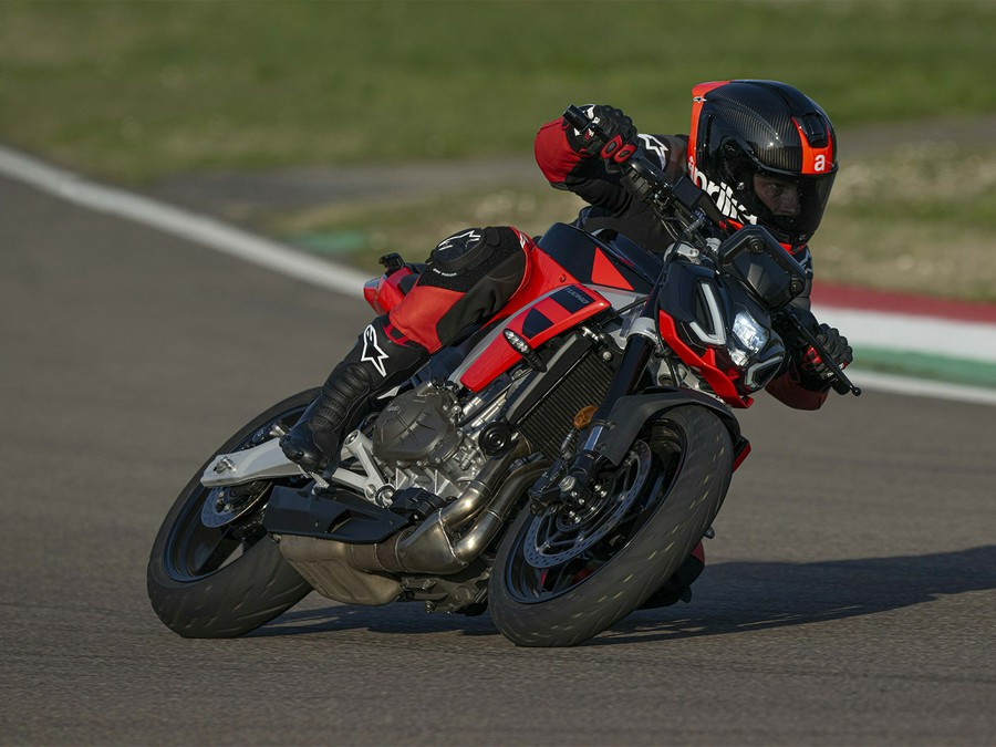2026 Aprilia Tuono 457