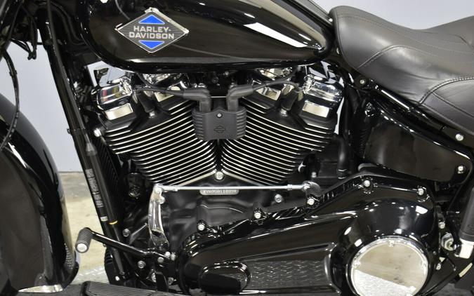 2025 Harley-Davidson Heritage Classic FLHC