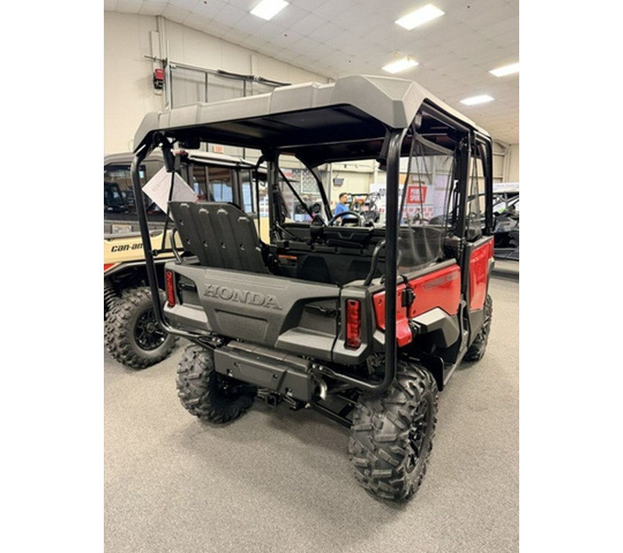 2026 Honda Pioneer 1000-5 Deluxe