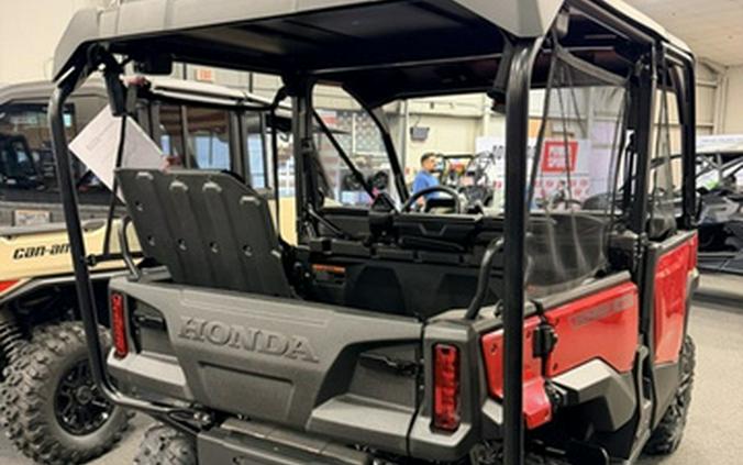 2026 Honda Pioneer 1000-5 Deluxe