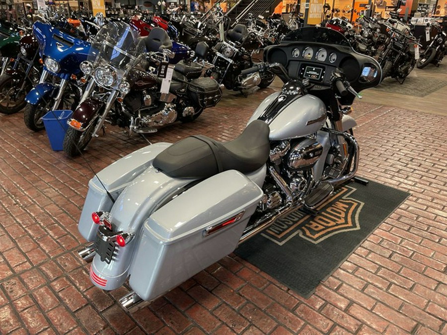 2023 Harley-Davidson FLHX - Street Glide