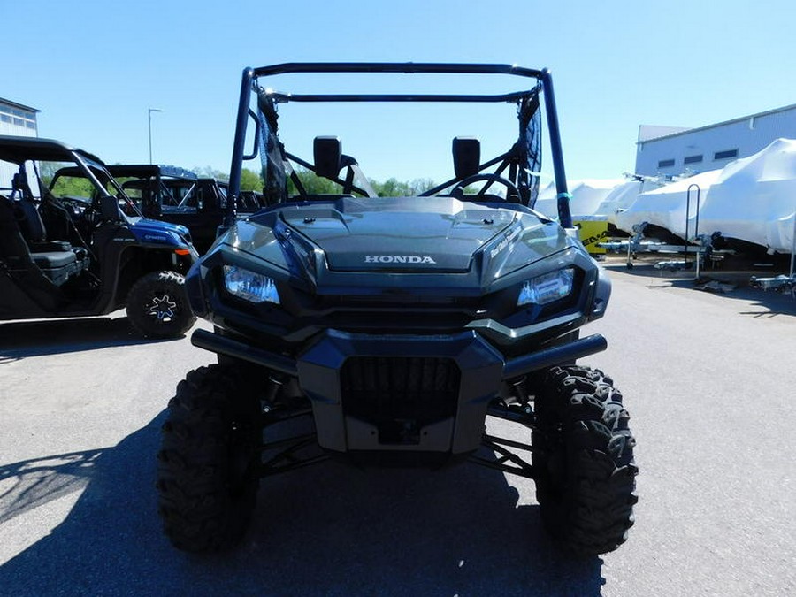 2024 Honda® Pioneer 1000 Deluxe