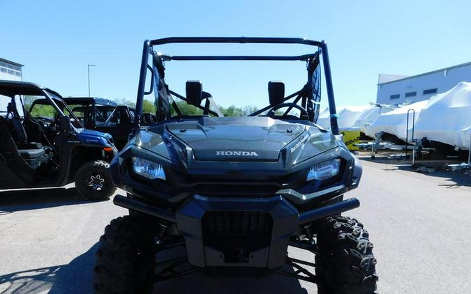 2024 Honda® Pioneer 1000 Deluxe