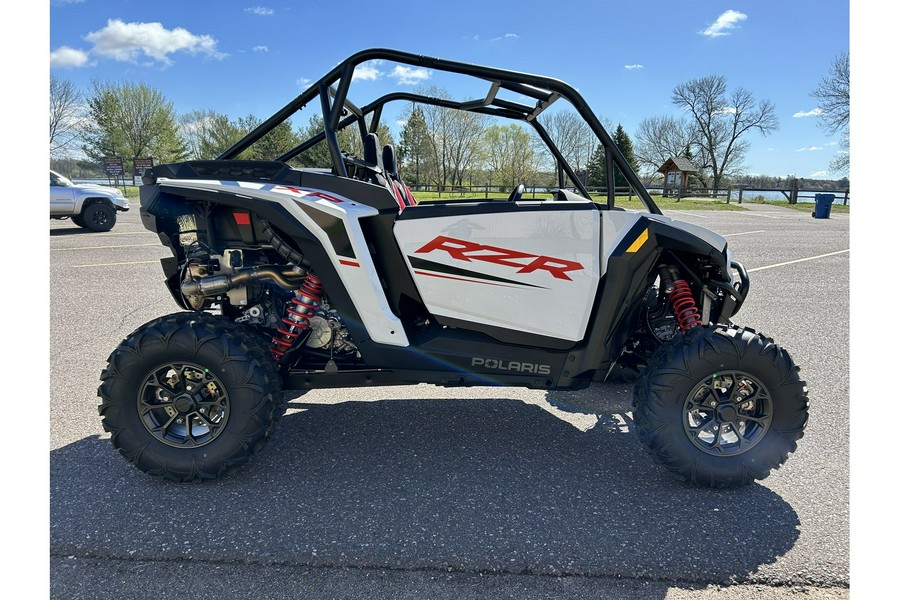 2024 Polaris Industries RZR XP 1000 SPORT - WHITE LIGHTNING Sport