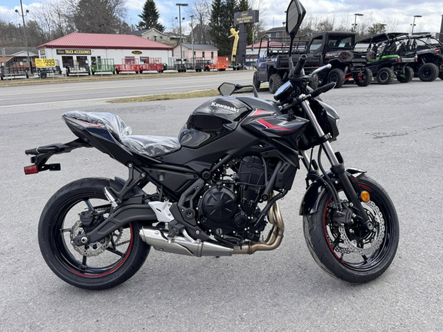 2025 Kawasaki Z650 Base