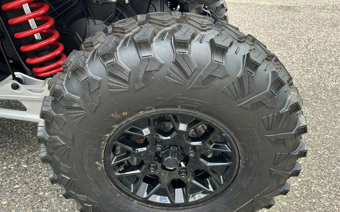 2025 Can-Am® Maverick X3 DS Turbo RR Fiery Red & Hyper Silver