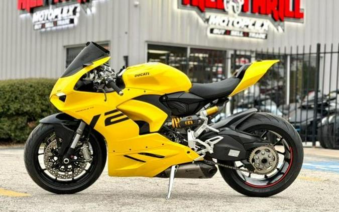 2023 Ducati Panigale V2