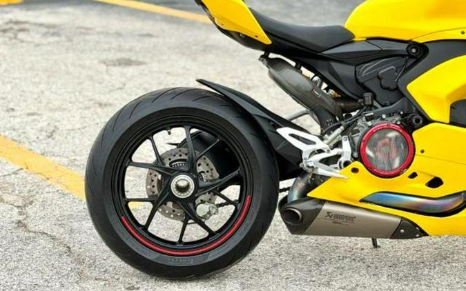 2023 Ducati Panigale V2