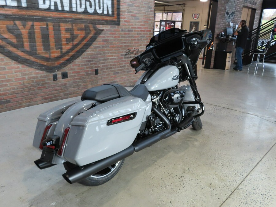 2025 Harley-Davidson® FLHX Street Glide®