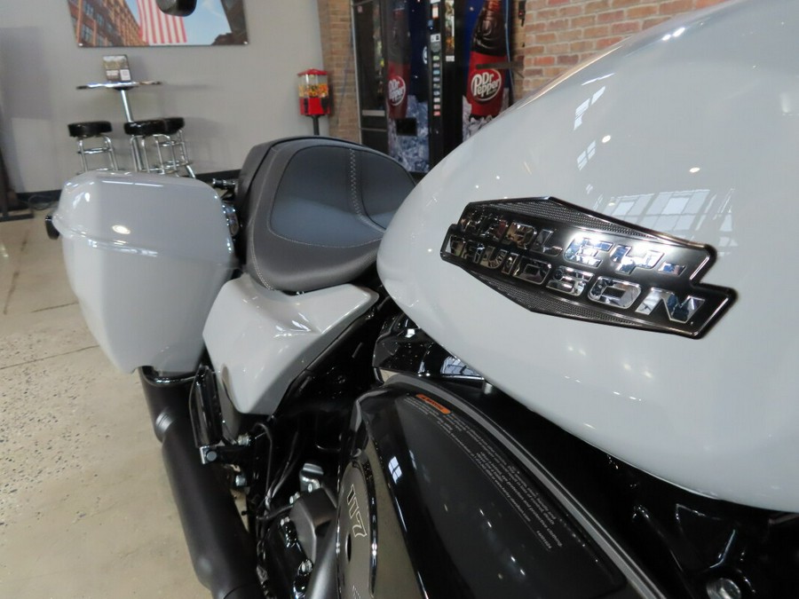 2025 Harley-Davidson® FLHX Street Glide®