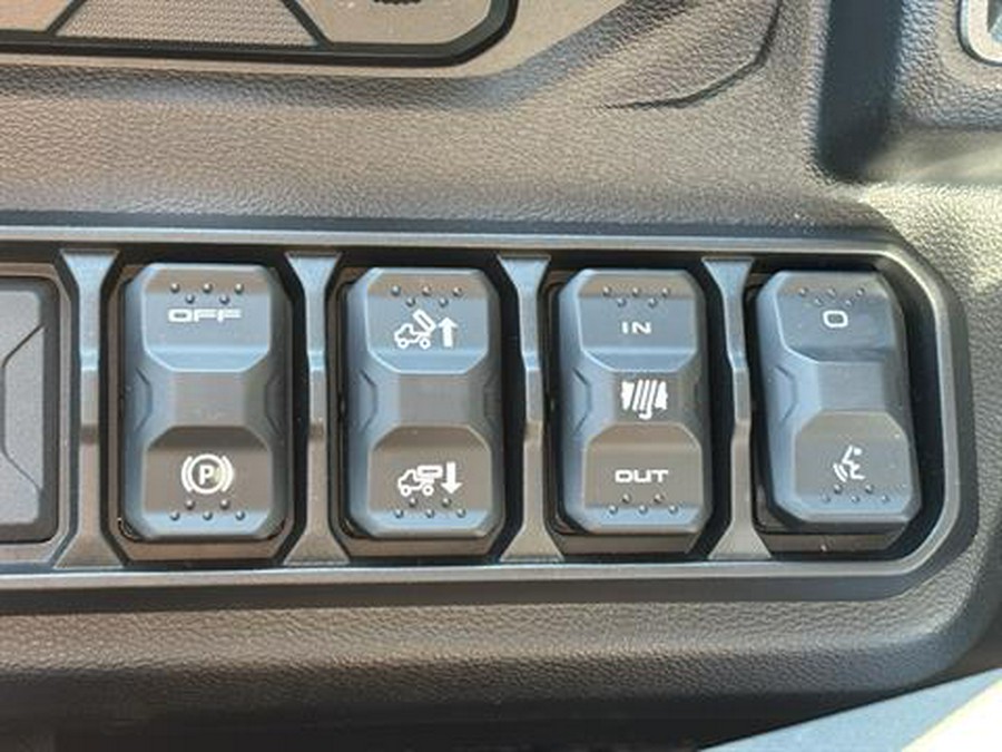 2026 CFMOTO UFORCE U10 Pro Highland