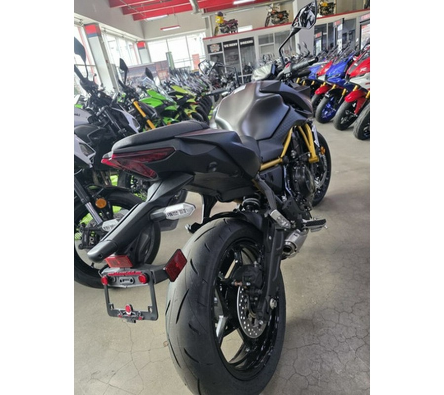 2026 Kawasaki Z900 ABS