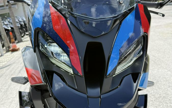 2026 BMW M 1000 XR