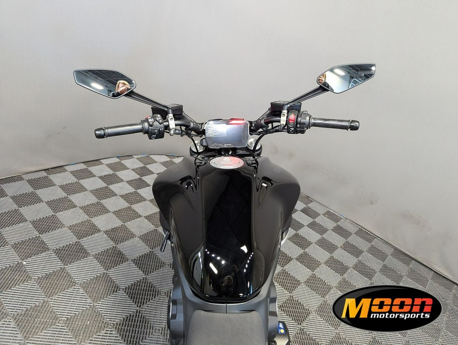 2024 DUCATI DIAVEL V4