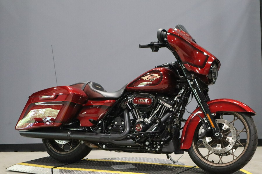 2023 Harley-Davidson Street Glide