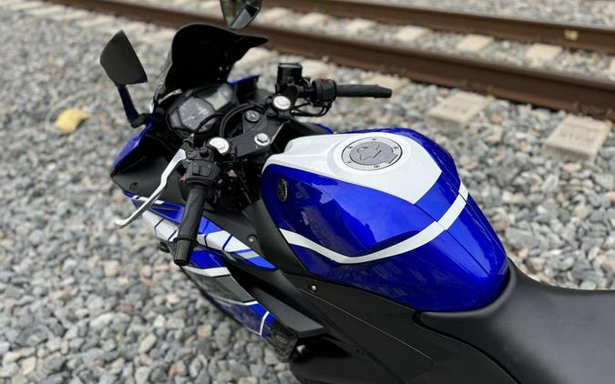 2016 Yamaha YZF-R3