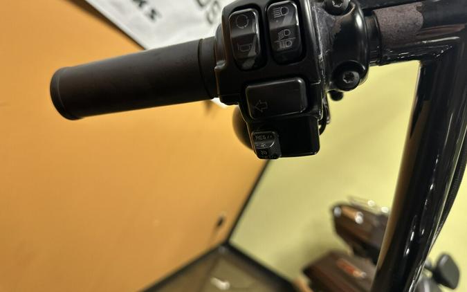 FLSTFBS 2016 Fat Boy® S