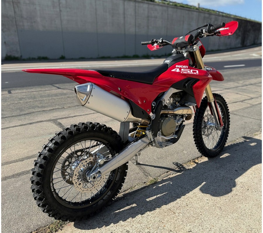 2026 Ducati Desmo450 EDX