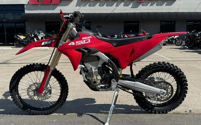 2026 Ducati Desmo450 EDX