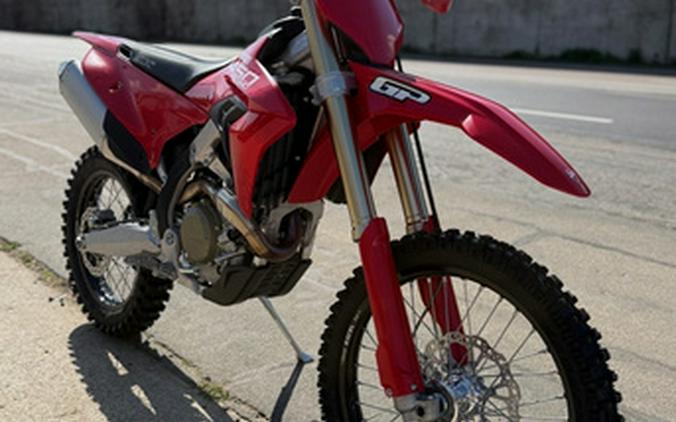 2026 Ducati Desmo450 EDX