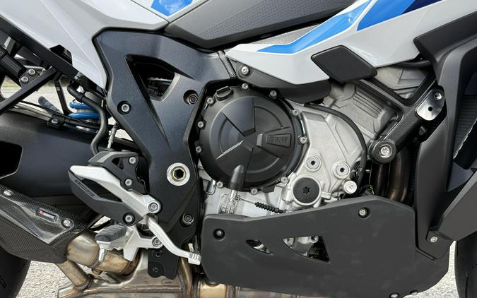 2026 BMW M 1000 XR