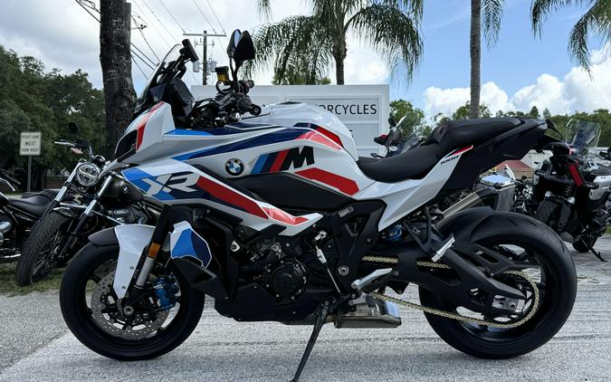 2026 BMW M 1000 XR