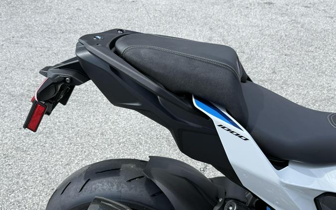 2026 BMW M 1000 XR