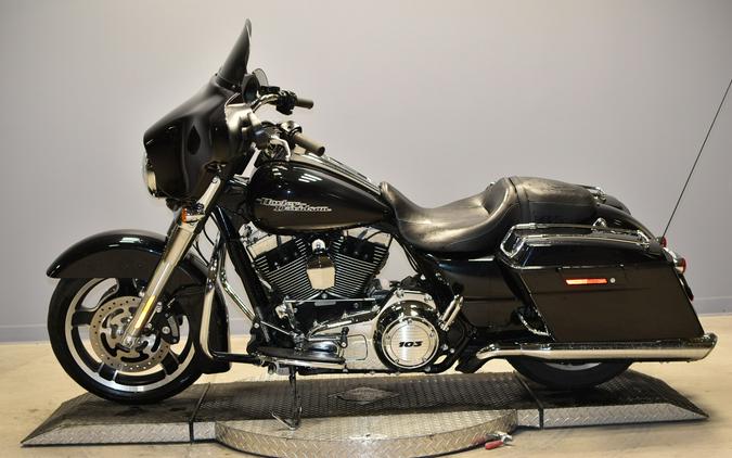 2013 Harley-Davidson Street Glide FLHX