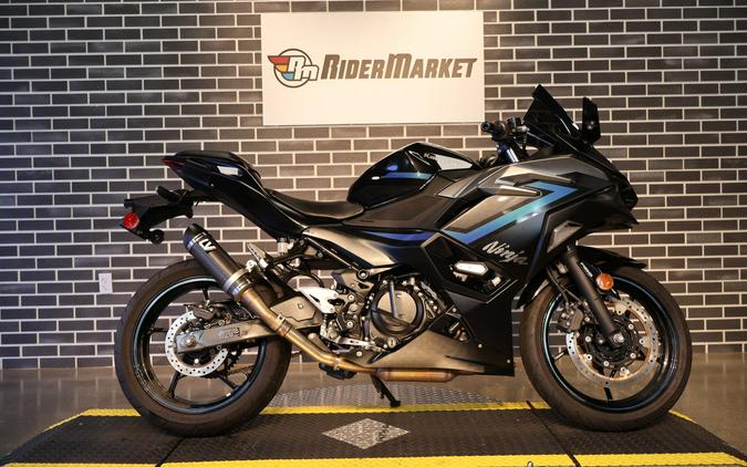 2025 Kawasaki Ninja 500 SE