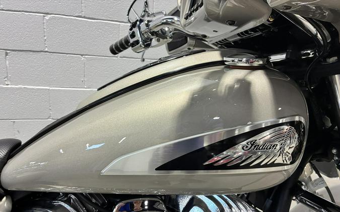 2022 Indian Motorcycle Chieftain® Limited Silver Quartz Metallic